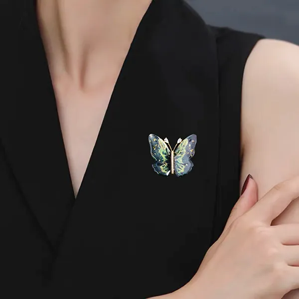 Cài Áo Nữ Meri Butterfly BR670 Màu Xanh