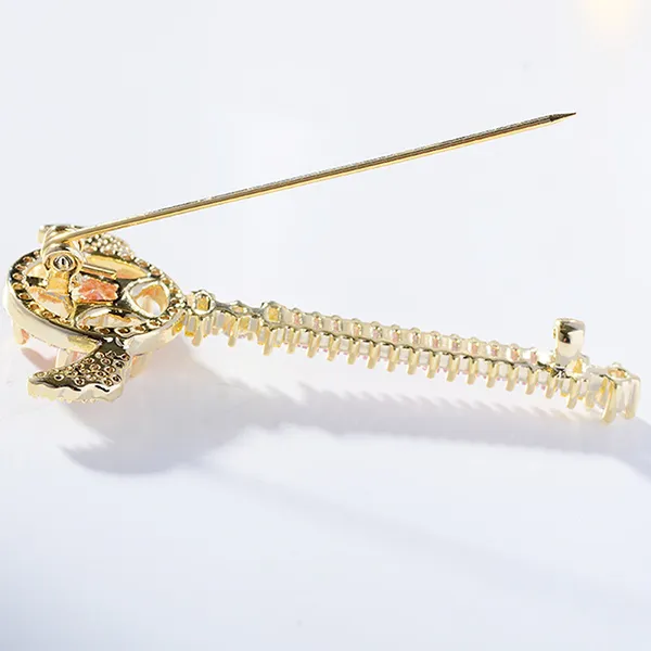 Cài Áo Nữ Meri Cây Gậy Phép Thuật BR653 Màu Tím/Vàng Gold