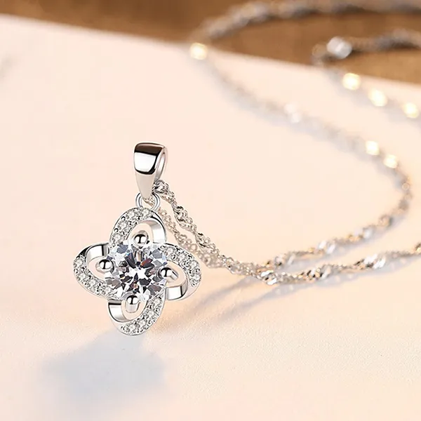 Dây Chuyền Nữ Kya Jewel Bạc Ý Hoa 4 Cánh Tinh Tế SN115 Màu Bạc