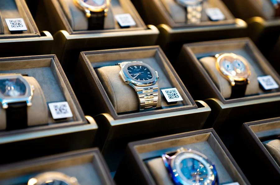 Cách mua bán đồng hồ cũ đảm bảo chất lượng