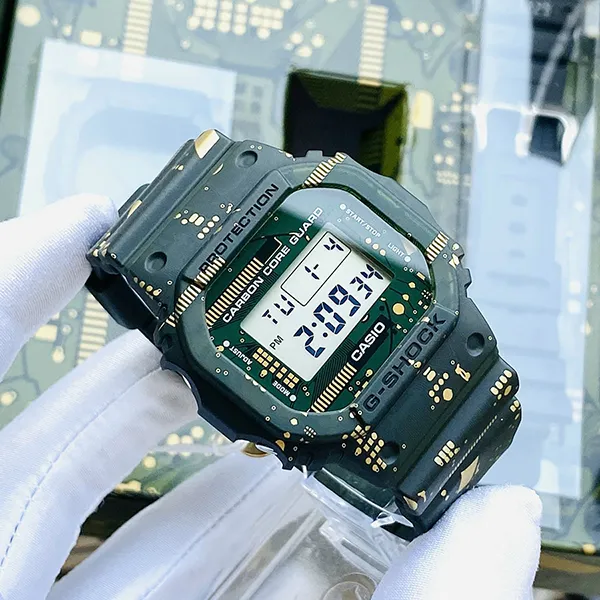 Đồng Hồ Nam Casio G-Shock DWE-5600CC-3D Màu Xanh