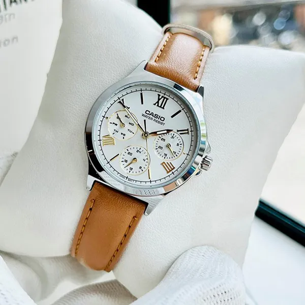 Đồng Hồ Nữ Casio LTP-V300L-7A2UDF Màu Nâu Trắng