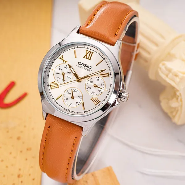 Đồng Hồ Nữ Casio LTP-V300L-7A2UDF Màu Nâu Trắng