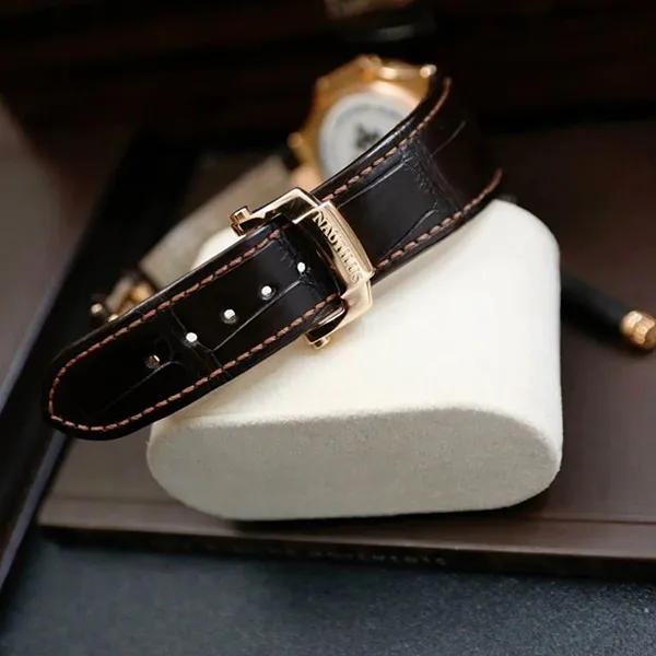 Đồng Hồ Patek Philippe Nautilus 5712R-001 Crocodile Skin Màu Nâu/ Vàng Hồng - Đồng hồ - Vua Hàng Hiệu