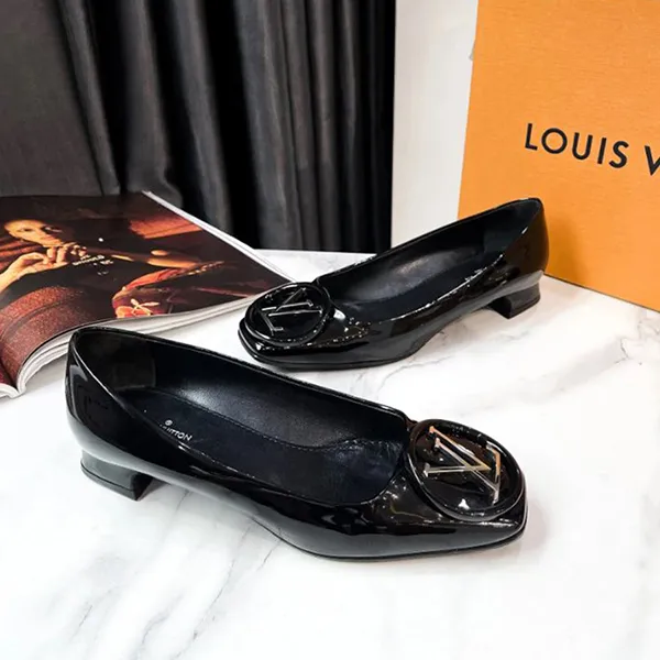 Giày Cao Gót Nữ Louis Vuitton LV Black Patent Leather Madeleine Block Heel Pumps Màu Đen Size 35