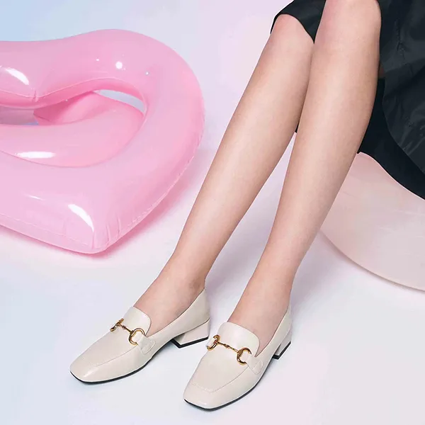 Giày Lười Nữ Pazzion Arwen Classic Metal Buckle Leather Loafers 0191751BE34 Màu Trắng