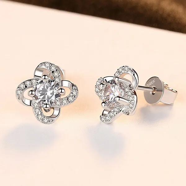 Khuyên Tai Nữ Kya Jewel Bạc Ý Hoa 4 Cánh Tinh Tế SE115 Màu Bạc