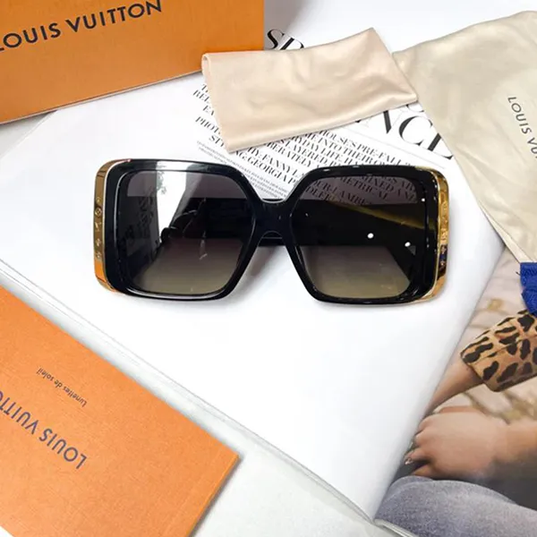 Kính Mát Nữ Louis Vuitton LV Moon Square Sunglasses Z1664W Màu Xám Đen
