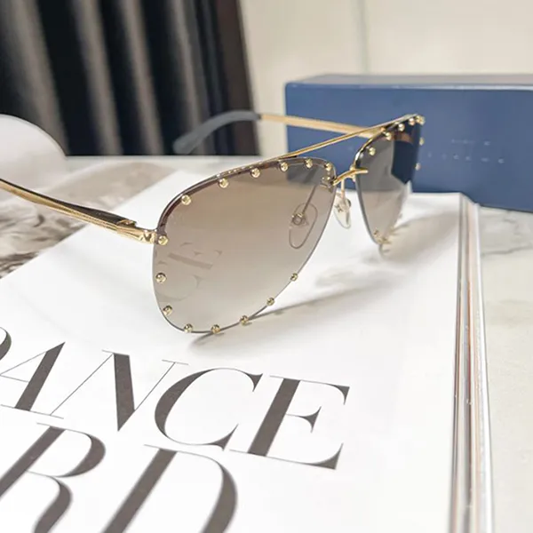 Kính Mát Nữ Louis Vuitton LV Sunglasses Metal Golden Z0914U Màu Xám Vàng - Kính mắt - Vua Hàng Hiệu