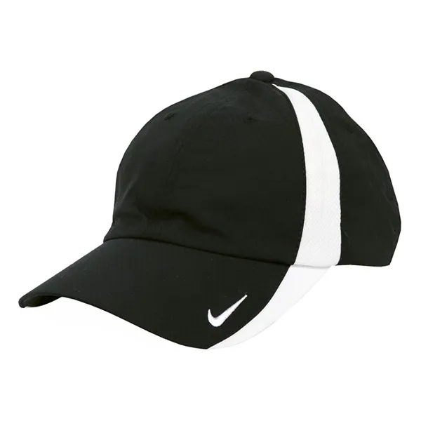 Mũ Nike Sphere Dry Cap Màu Đen Phối Trắng