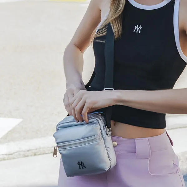 Túi Đeo Chéo MLB Basic Luxleisure Cross Bag New York Yankees 3ACRM024N-50SIS Màu Bạc