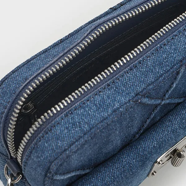 Túi Đeo Chéo Nữ Charles & Keith CNK Eleni Denim Quilted Zip Crossbody Bag 80671632 Màu Xanh Denim