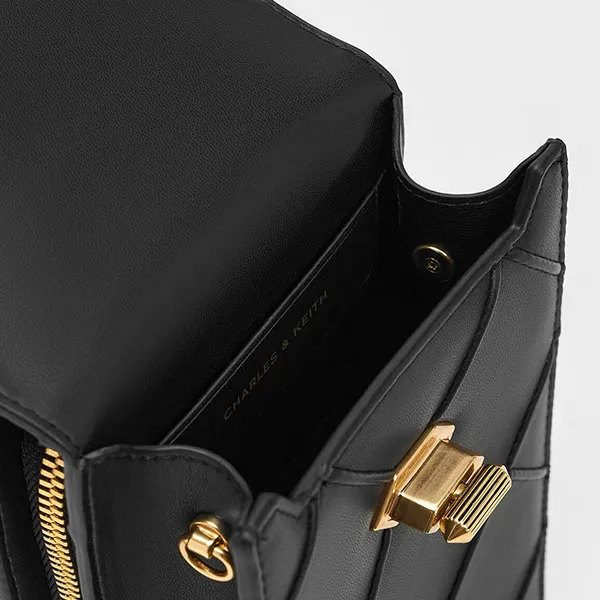 Túi Đeo Chéo Nữ Charles & Keith CNK Eleni Quilted Elongated Crossbody Bag 80681129 Black Màu Đen