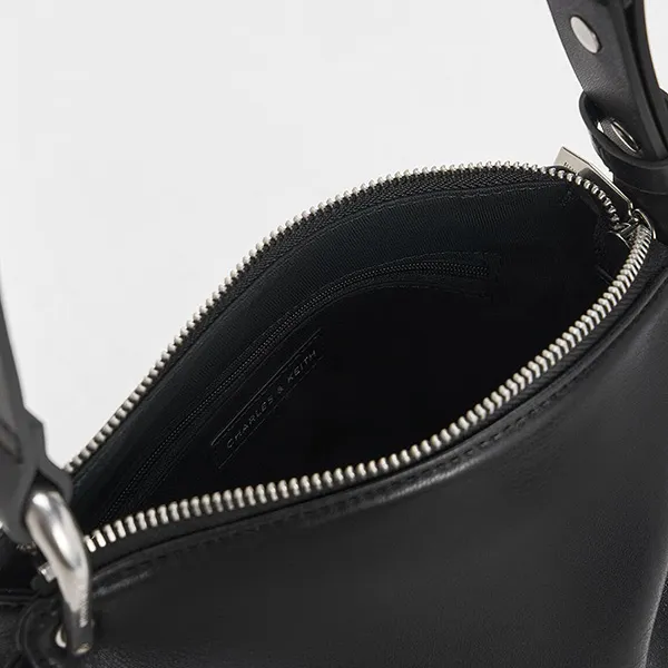 Túi Đeo Chéo Nữ Charles & Keith CNK Lumen Padded Crossbody Bag Noir 80271404 Màu Đen
