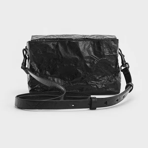 Túi Đeo Chéo Nữ Charles & Keith CNK Matina Crinkle Effect Crossbody Bag Jet Black 80782348 Màu Đen