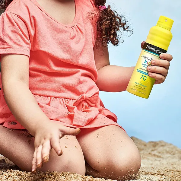 Xịt Chống Nắng Dành Cho Trẻ Em Neutrogena Beach Defense Kids Sunscreen Spray SPF70 184g - Kem chống nắng - Vua Hàng Hiệu