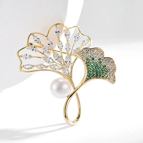 Cài Áo Nữ Meri Ginkgo Blossom BR712 Màu Vàng/Trắng