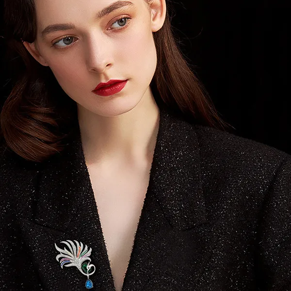 Cài Áo Nữ Meri Jeweled Peacock BR701 Phối Màu
