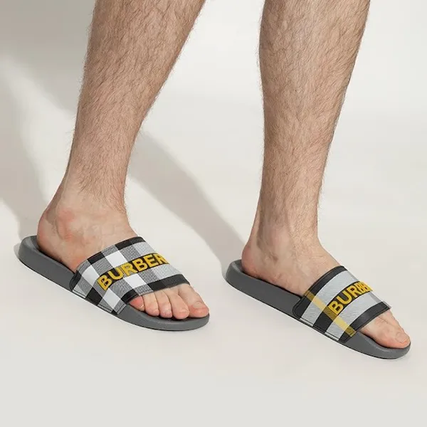 Dép Nam Burberry Check-Strap Flip Flops 8062958 Màu Xám Size 39 - Dép - Vua Hàng Hiệu