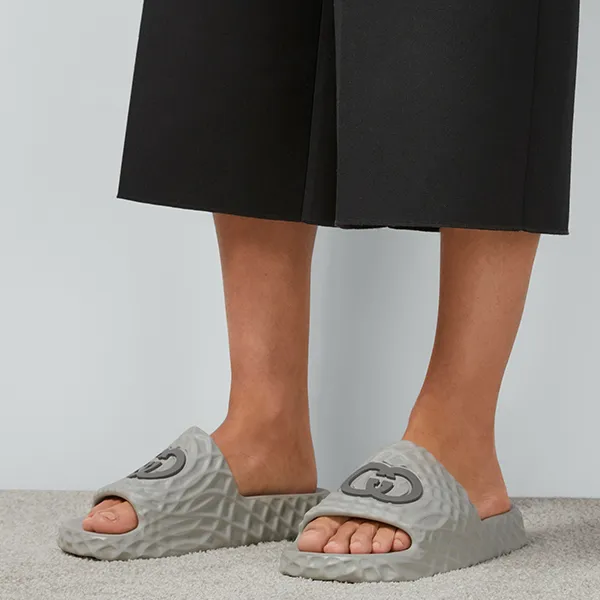 Dép Nam Gucci Interlocking G Slide Sandal 770801 J8710 1445 Màu Xám Size 8 - Dép - Vua Hàng Hiệu