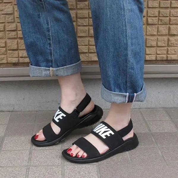 Dép Sandal Nike Wmns Tanjun Black White 882694-001 Màu Đen Size 38