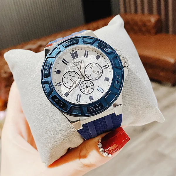 Đồng Hồ Nam Guess Quartz U0674G4 Sporty Blue Silicone Màu Xanh Blue - Đồng hồ - Vua Hàng Hiệu