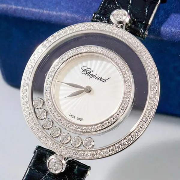 Đồng Hồ Nữ Chopard Happy Diamonds Icons 209426-1201 Màu Đen Trắng