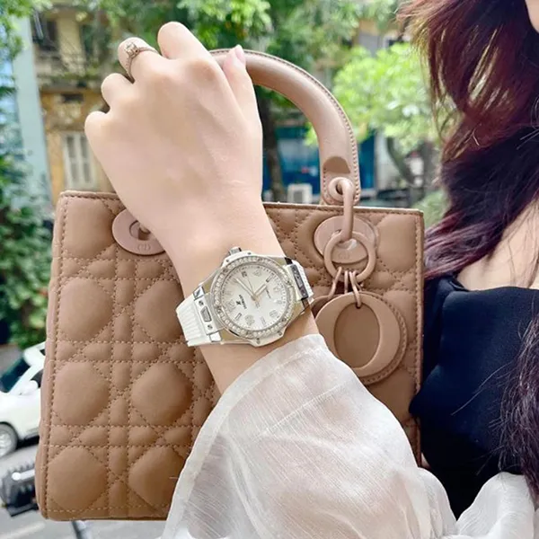 Đồng Hồ Nữ Hublot Big Bang One Click White Diamonds Benzel Steel 39mm 465.SE.2010.RW.1204 Màu Trắng - Đồng hồ - Vua Hàng Hiệu