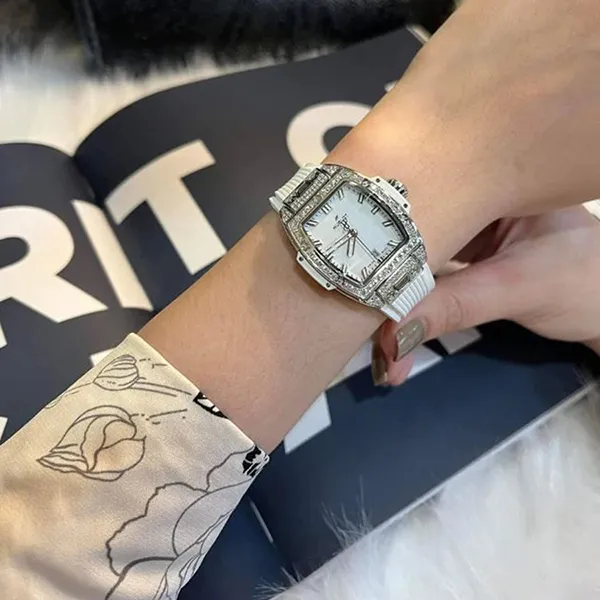 Đồng Hồ Nữ Hublot Spirit Pave White 32mm Màu Trắng - Đồng hồ - Vua Hàng Hiệu
