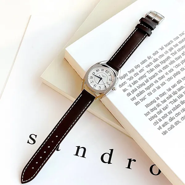 Đồng Hồ Nữ Longines Equestrian L6.136.4.73.2 Màu Nâu Bạc