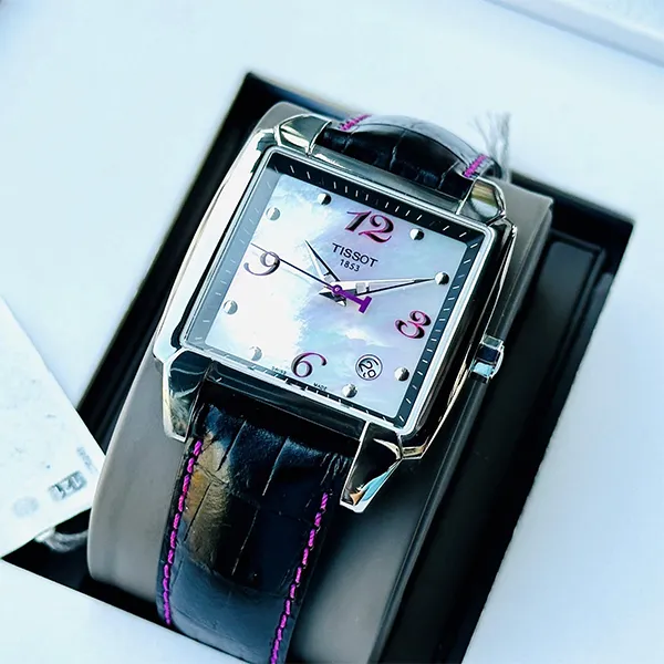 Đồng Hồ Nữ Tissot Quartz Quadrato T005.510.16.117.00 Màu Đen Bạc