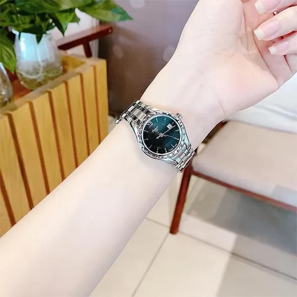 Đồng Hồ Nữ Tissot Quartz T072.010.11.058.00 Màu Bạc Đen