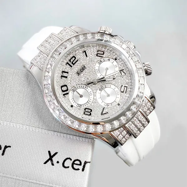 Đồng Hồ Nữ X-Cer Quartz Silicone Strap B0617 Màu Trắng Bạc