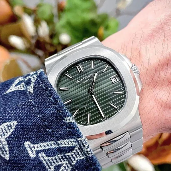 Đồng Hồ Patek Philippe Nautilus 5711/1A-014 Olive Green Màu Bạc Xanh - 1