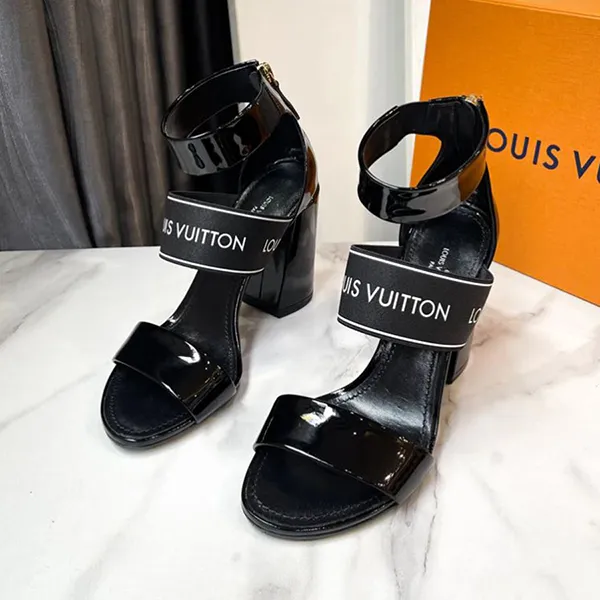 Giày Cao Gót Nữ Louis Vuitton LV Patent Star Trail Sandals Black Màu Đen Size 36.5