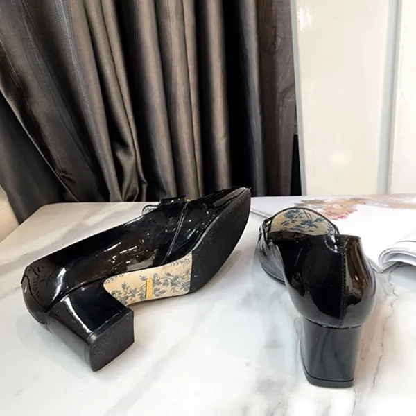 Giày Cao Gót Nữ Gucci Patent Leather Mid Heel Pump With Double G In Black Màu Đen Size 34.5