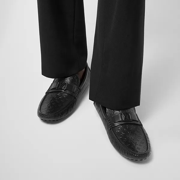 Giày Lười Nam Louis Vuitton LV Hockenheim Moccasin 1ABM4R Màu Đen Size 39 - Giày - Vua Hàng Hiệu