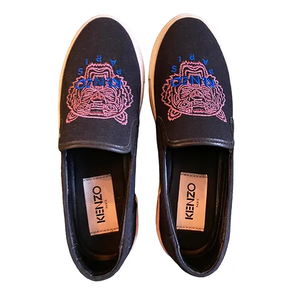Giày Slip On Nữ Kenzo Embroidered-Tiger Màu Đen Hồng Size 35 L