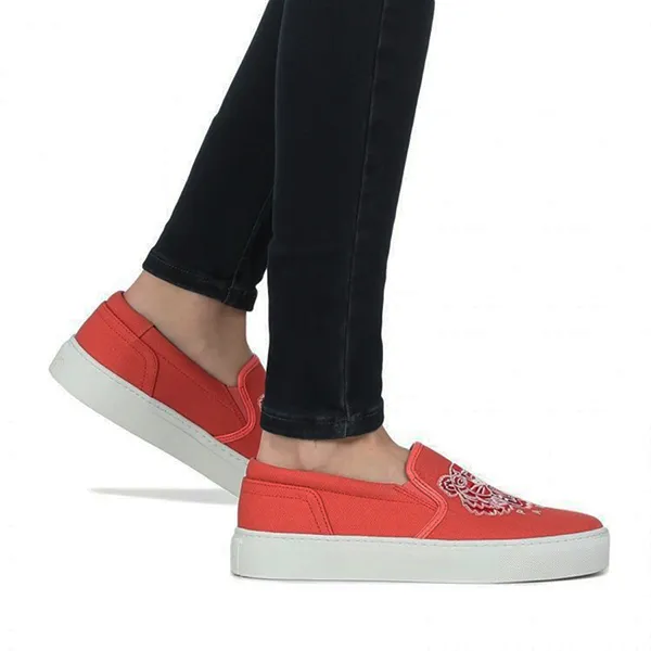 Giày Slip On Nữ Kenzo Tiger Màu Đỏ Size 37