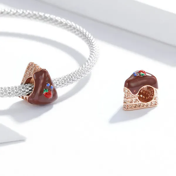 Hạt Vòng Charm Nữ Lili Jewelry Đính Đá CZ Chocolate LILI_084869 Bánh Ngọt Màu Nâu Vàng - Trang sức - Vua Hàng Hiệu