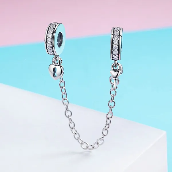 Hạt Vòng Charm Nữ Lili Jewelry Đính Đá CZ Dạng Chuỗi Dây Skylar LILI_085019 Khóa Trái Tim Màu Bạc