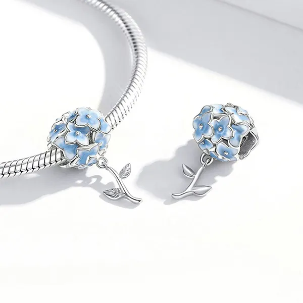 Hạt Vòng Charm Nữ Lili Jewelry Đính Đá CZ Hình Hoa Cẩm Tú Cầu Aitana LILI_087513 3 Màu Xanh Bạc