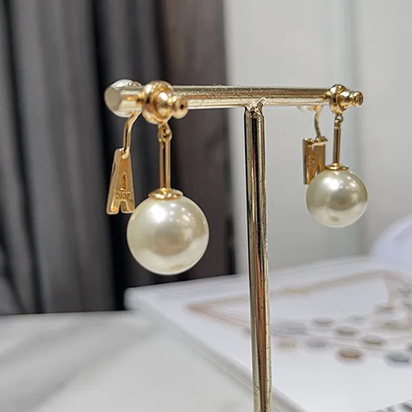 Khuyên Tai Nữ Dior Tribales Faux Pearl Letter N/A Single Earring Màu Vàng Trắng - Trang sức - Vua Hàng Hiệu