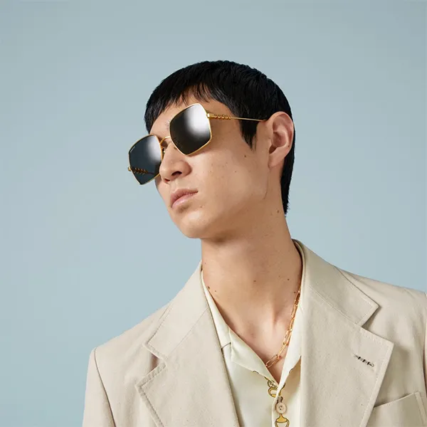 Kính Mát Gucci GG1434S 001 Lettering Logo Sunglasses Màu Vàng Xám - 1
