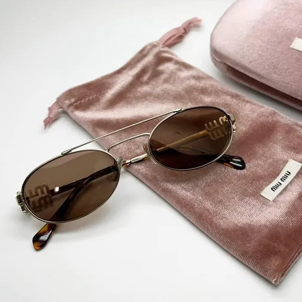 Kính Mát Nữ Miu Miu Logo Sunglasses SMU54Z Màu Nâu - Kính mắt - Vua Hàng Hiệu