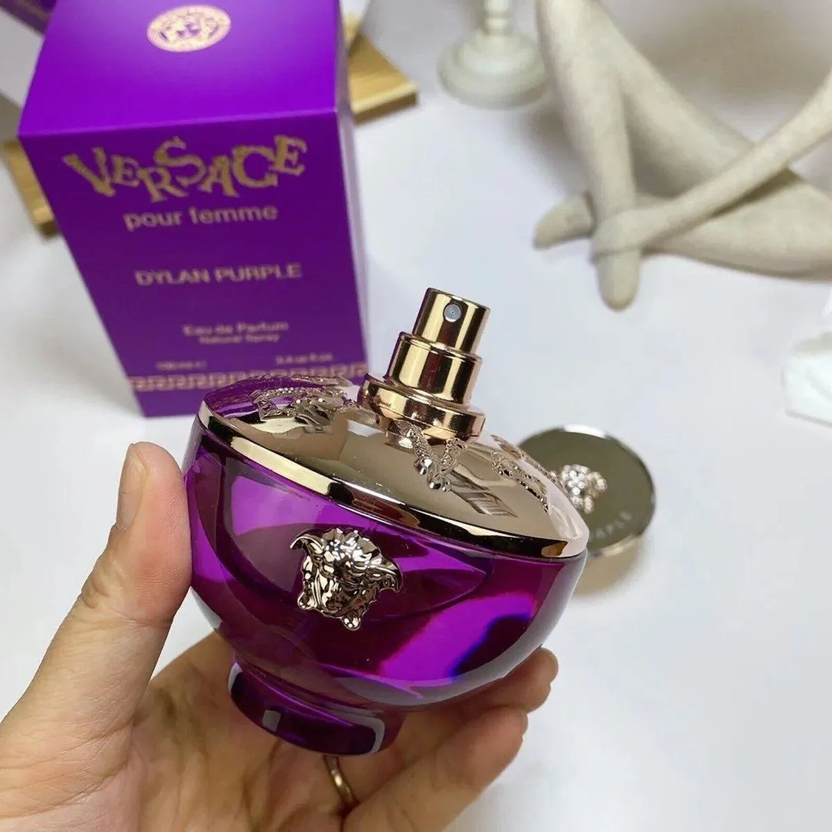 Top 10 nước hoa Versace nữ mùi nào thơm lâu được yêu thích nhất - 12
