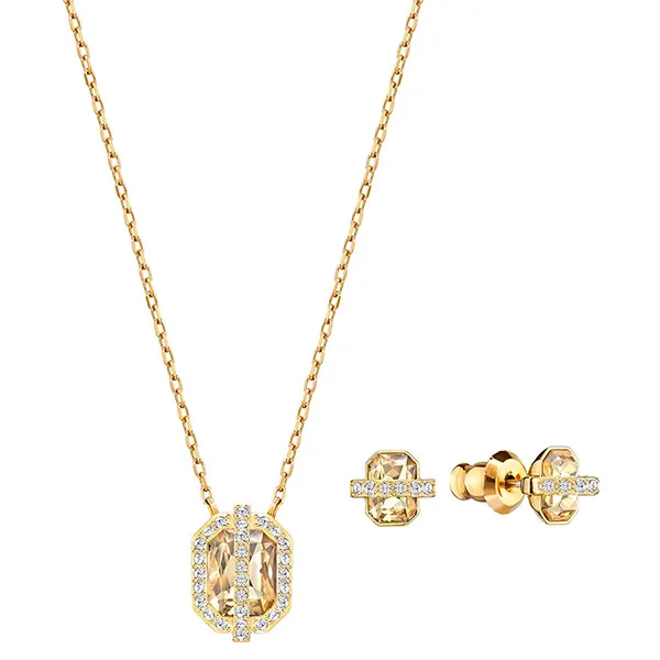 Set Dây Chuyền + Khuyên Tai Nữ Swarovski Favor Set, Gold Tone, Gold-Tone Plated 5528953 Màu Vàng Gold