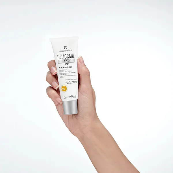 Sữa Chống Nắng Heliocare 360 MD A-R Emulsion SPF50 50ml - 2