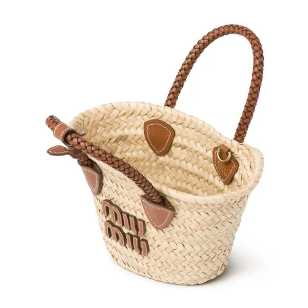 Túi Cói Xách Tay Nữ Miu Miu Logo-Appliqué Woven Bag Màu Be Nâu Size S - Túi xách - Vua Hàng Hiệu