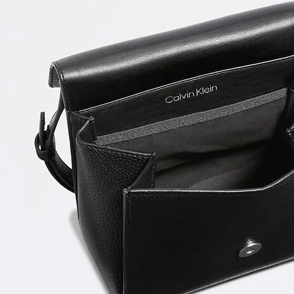 Túi Đeo Chéo Nữ Calvin Klein CK Archive Small Square Flap Crossbody Bag Màu Đen - Túi xách - Vua Hàng Hiệu